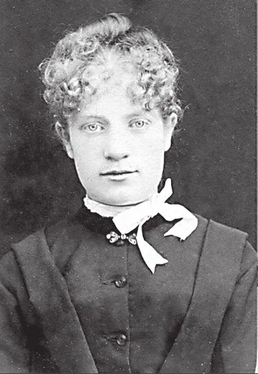 Blanche in 1878, photographed by Albert Londe. (Wikimedia Commons)