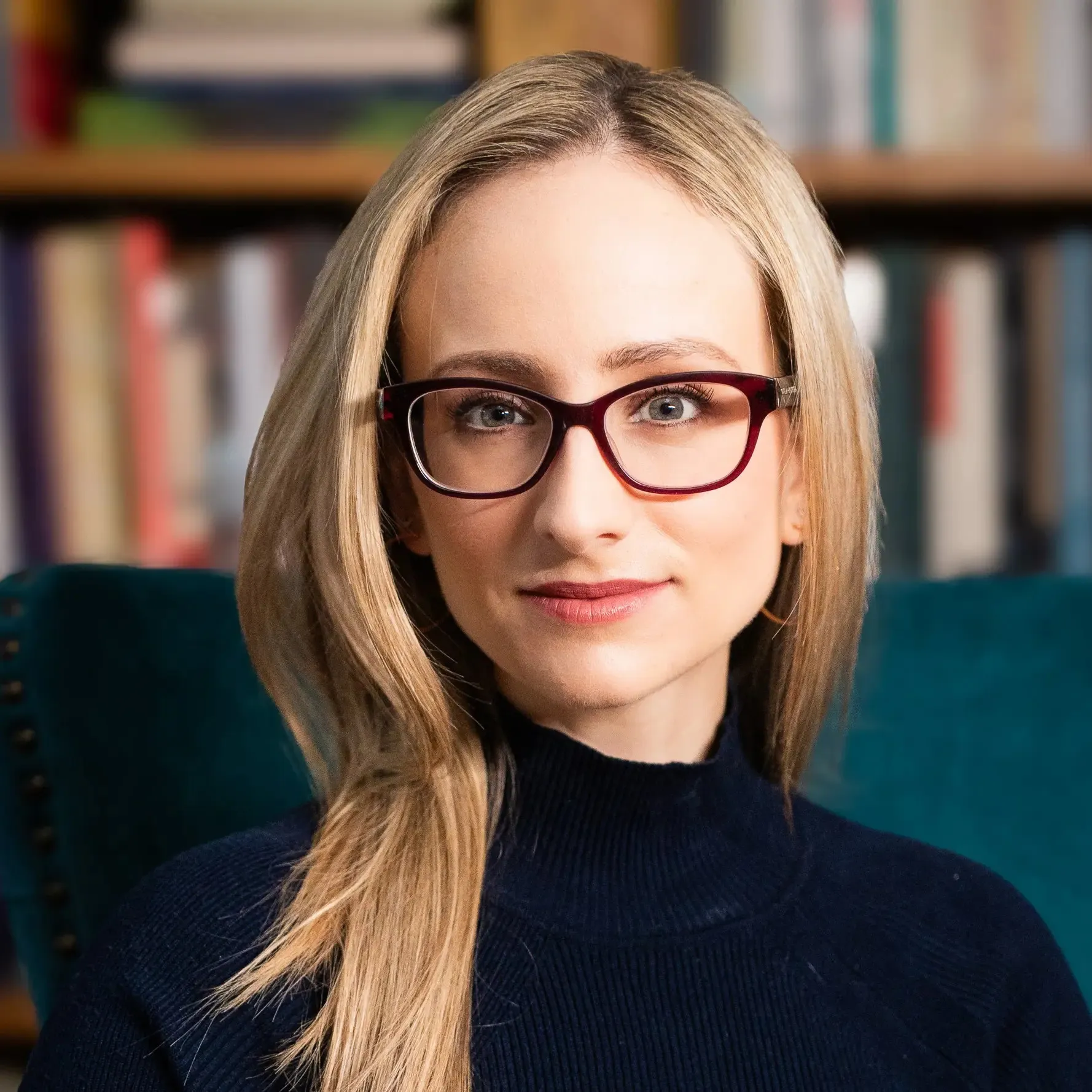 Dr Julia Martins